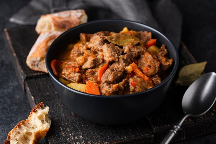 Makanan rendang.