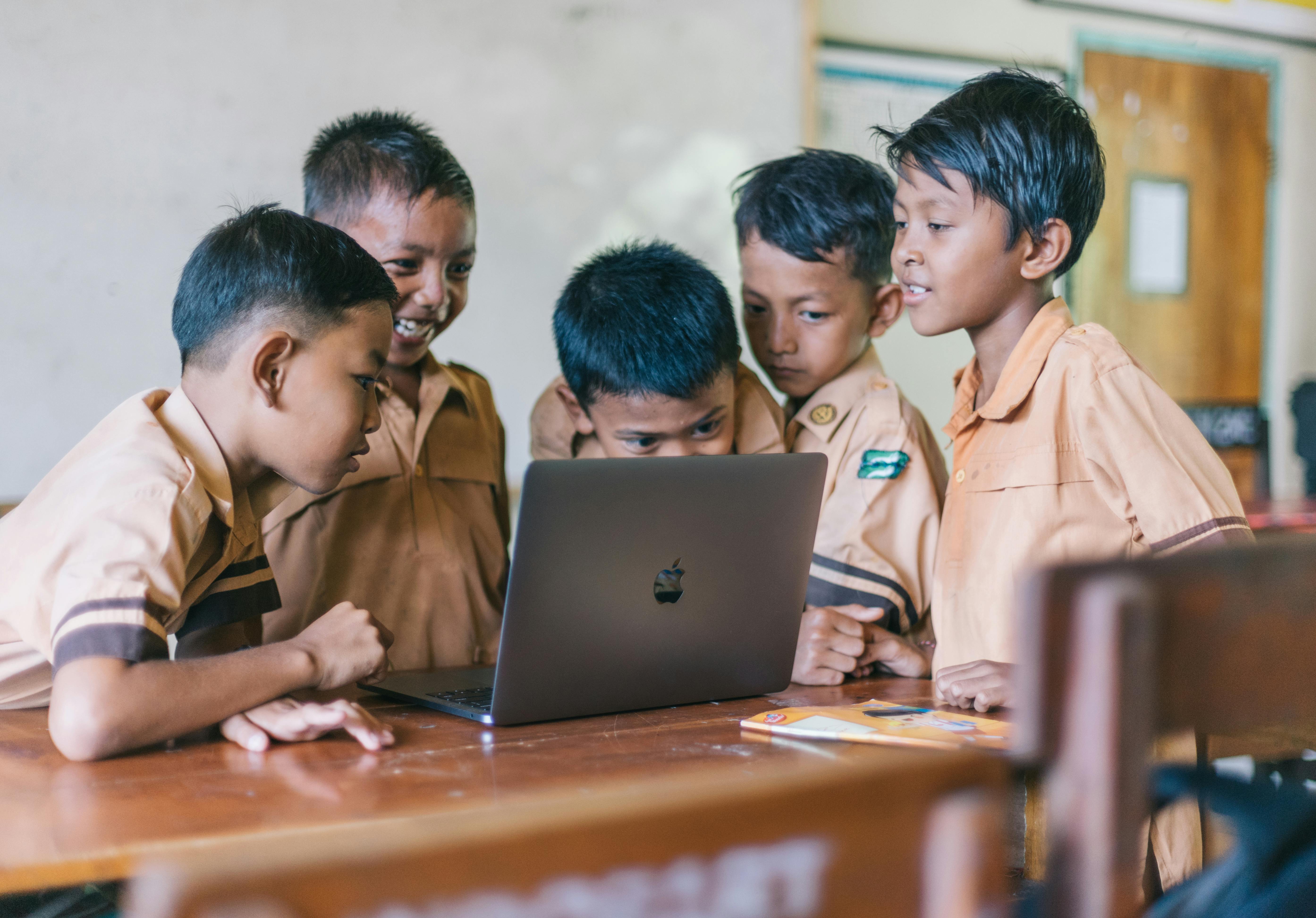 Pentingnya Kualitas Air yang Optimal untuk Anak Sekolah