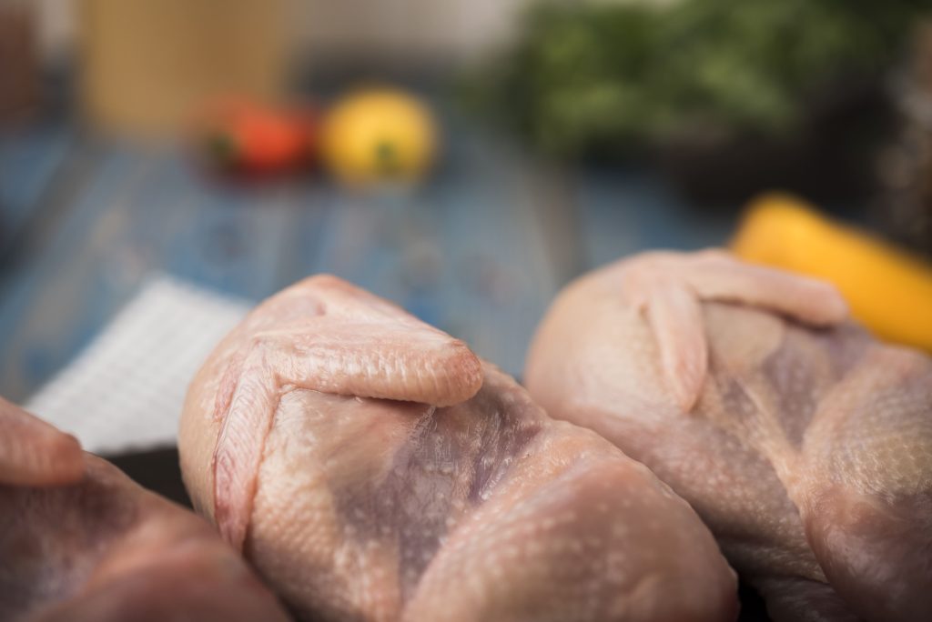 Daging ayam penyebab foodborne disease